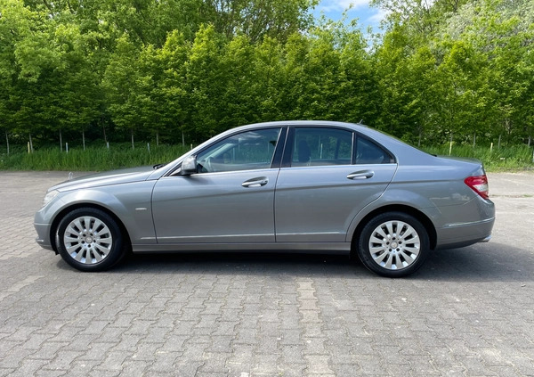 Mercedes-Benz Klasa C cena 29000 przebieg: 257000, rok produkcji 2007 z Poznań małe 106